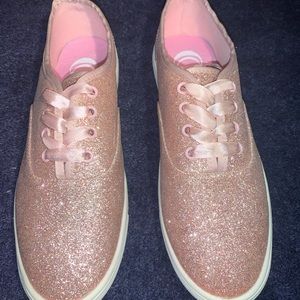 NEW Women's Charming Charlie Sparkly Pink Shoes